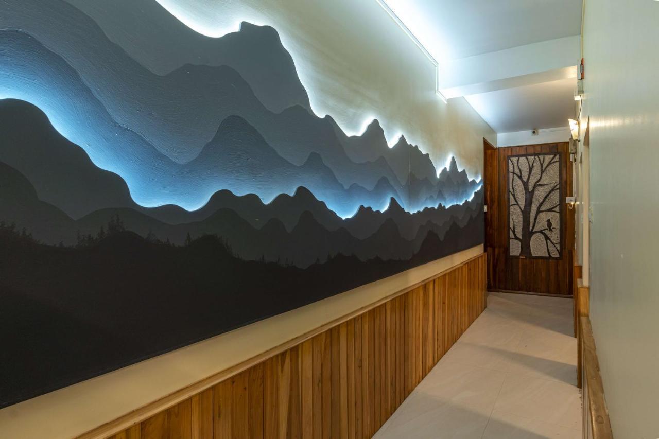 Zostel Shillong Hostel ภายนอก รูปภาพ