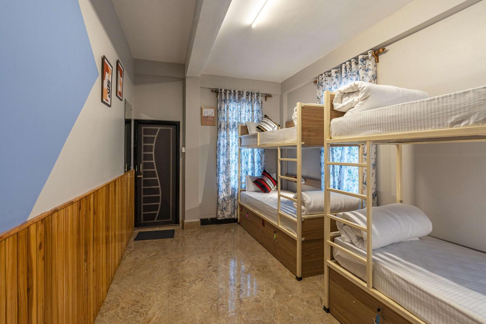 Zostel Shillong Hostel ภายนอก รูปภาพ